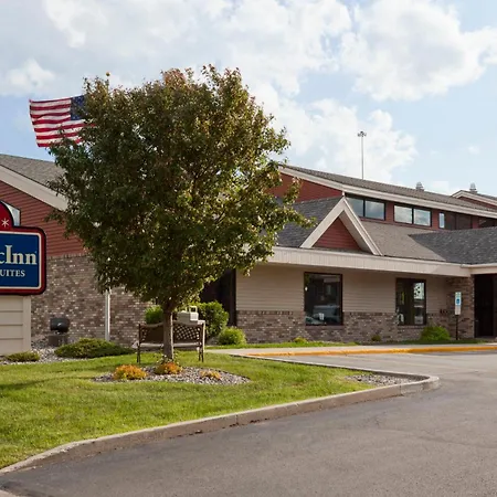 Americinn By Wyndham Fargo West Acres