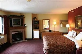 Hotel Americinn By Wyndham West Acres Fargo
