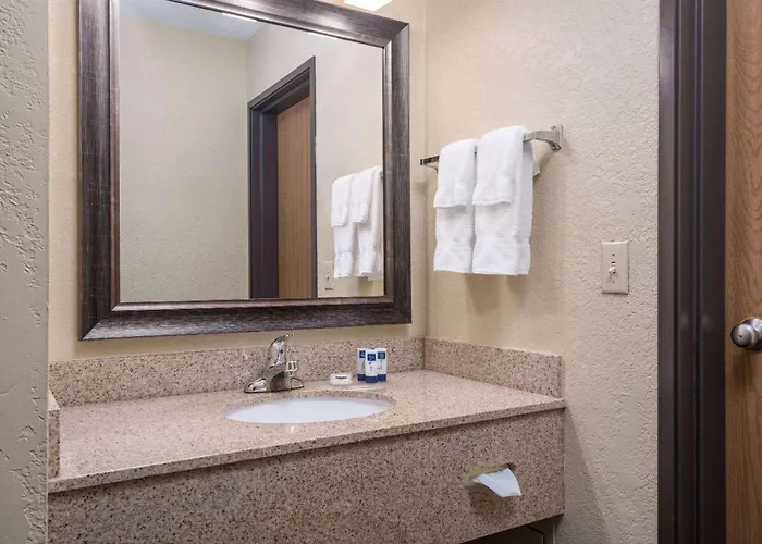 Americinn By Wyndham West Acres Hotel Fargo